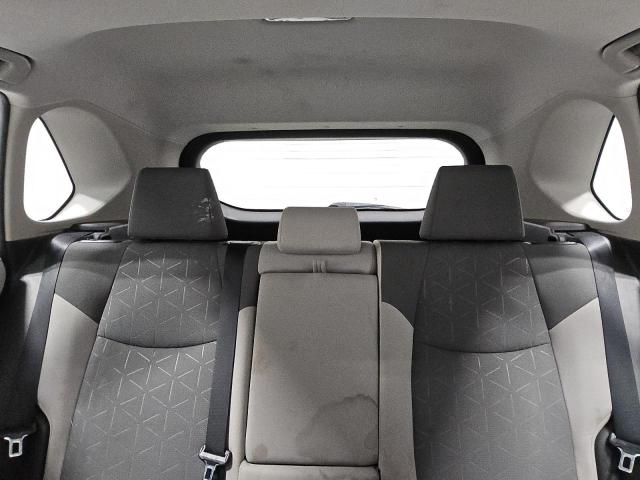 4T3RWRFV6MU020994 - 2021 TOYOTA RAV4 XLE SILVER photo 10