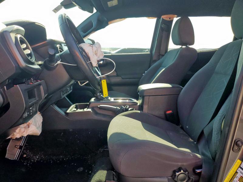 5TFAZ5CN9JX058762 - 2018 TOYOTA TACOMA DOUBLE CAB Gris photo 11