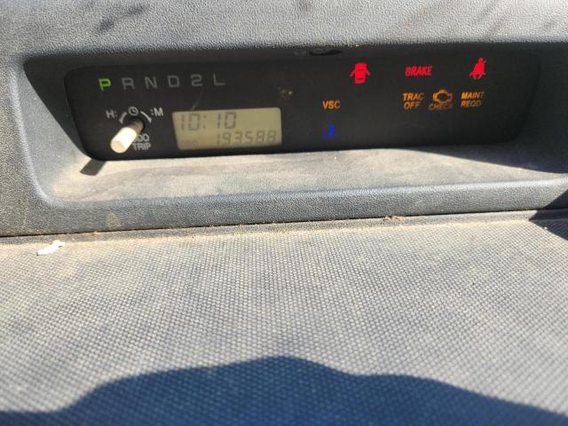 JTLKT324450216690 - 2005 TOYOTA SCION XB WHITE photo 9