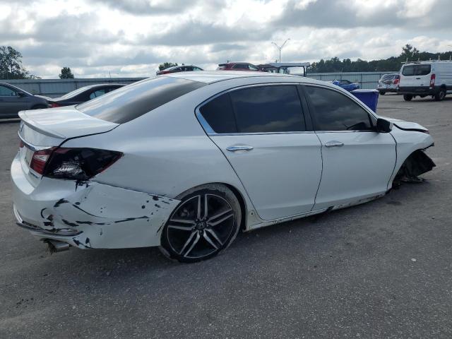 1HGCR2F58HA262230 - 2017 HONDA ACCORD SPORT WHITE photo 3