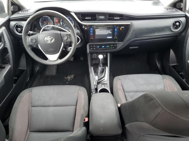 5YFBURHE2HP643422 - 2017 TOYOTA COROLLA L SILVER photo 8