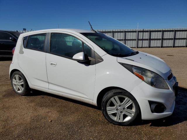 KL8CD6S97EC437900 - 2014 CHEVROLET SPARK 1LT WHITE photo 4