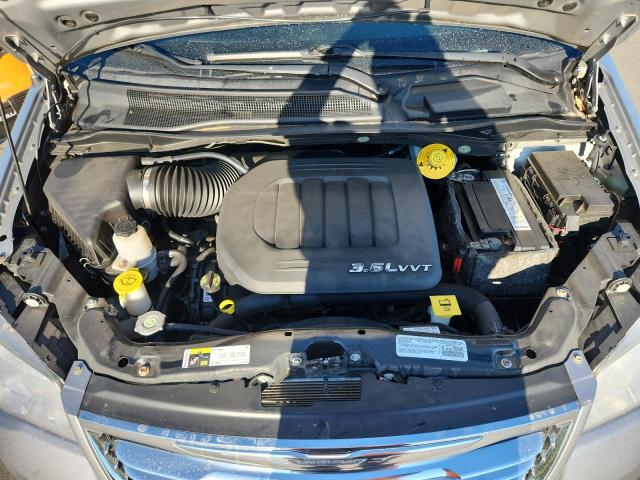 2C4RC1CG6ER191756 - 2014 CHRYSLER TOWN & COU TOURING L SILVER photo 12