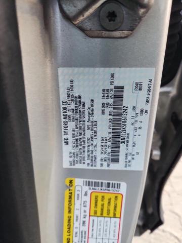 3LN6L2JK5FR615242 - 2015 LINCOLN MKZ SILVER photo 13