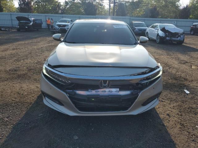 1HGCV2F94KA004356 - 2019 HONDA ACCORD TOURING Dorado foto 5