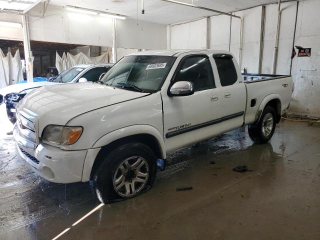 5TBBT44106S476922 - 2006 TOYOTA TUNDRA ACCESS CAB SR5 WHITE photo 1