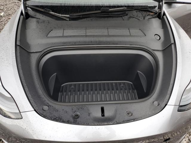 7SAYGDEE8RA329327 - 2024 TESLA MODEL Y 灰色 照片 11