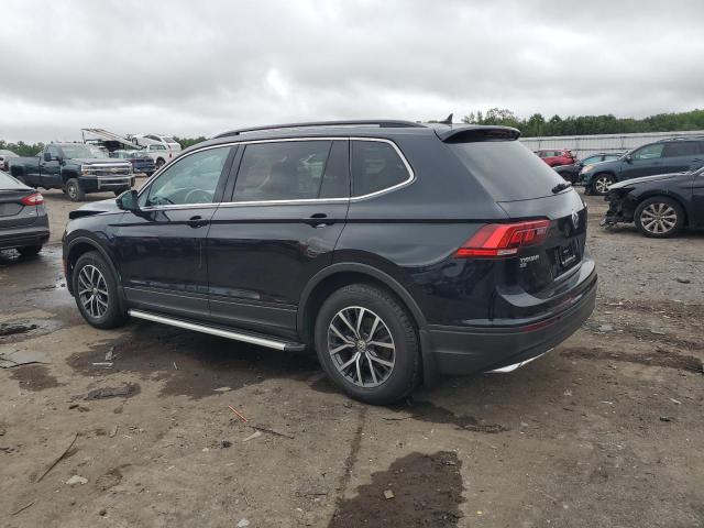 3VV2B7AX2KM055526 - 2019 VOLKSWAGEN TIGUAN SE Czarny zdjęcie 2