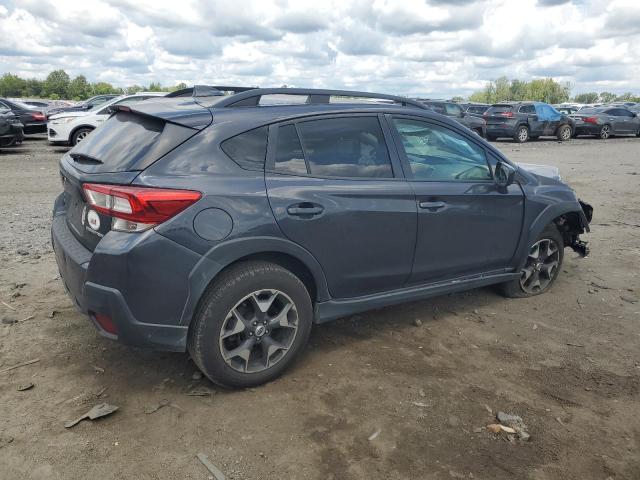 JF2GTADC9J8246596 - 2018 SUBARU CROSSTREK PREMIUM BLUE photo 3