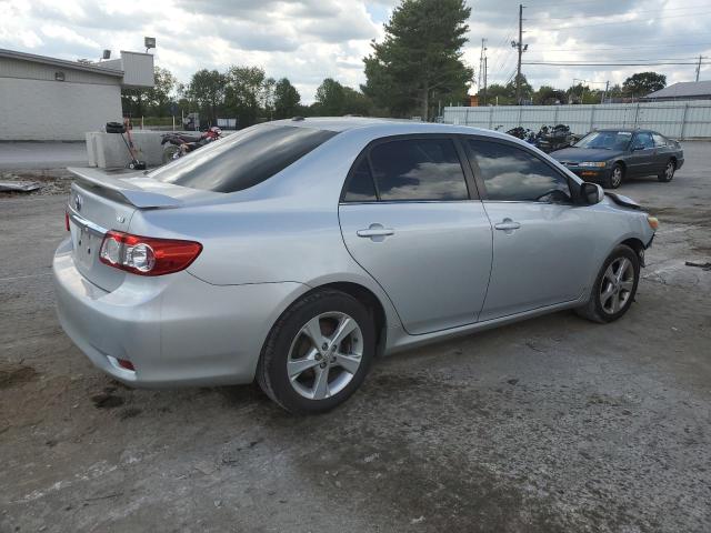 5YFBU4EE1DP113556 - 2013 TOYOTA COROLLA BASE SILVER photo 3