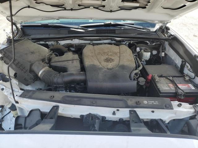 3TMBZ5DN3JM016239 - 2018 TOYOTA TACOMA DOUBLE CAB Білий фото 11