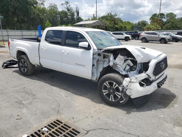 3TMBZ5DN3JM016239 - 2018 TOYOTA TACOMA DOUBLE CAB Білий фото 4