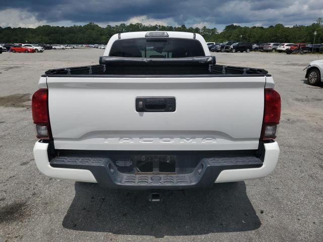 3TMBZ5DN3JM016239 - 2018 TOYOTA TACOMA DOUBLE CAB Білий фото 6