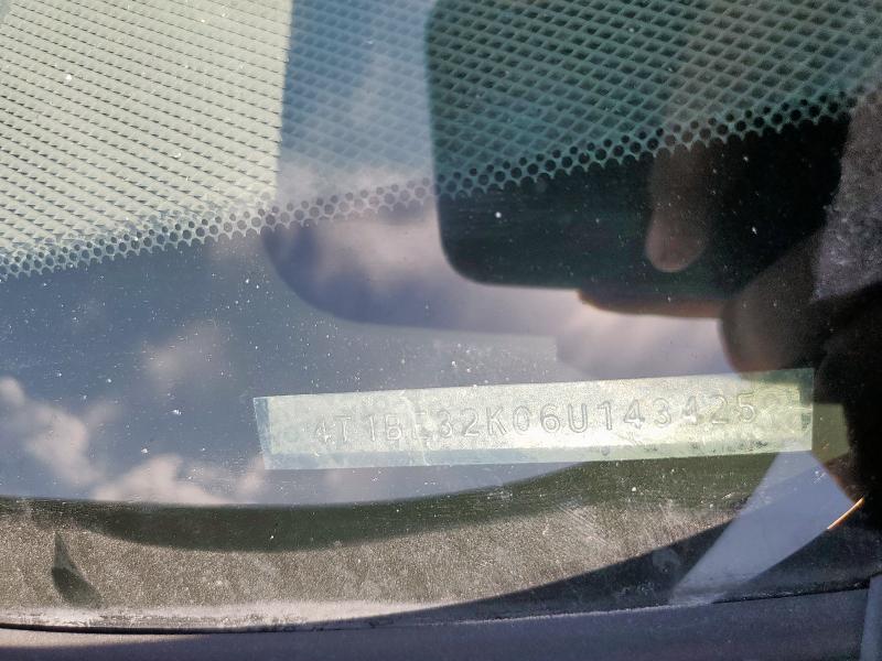 4T1BE32K06U143425 - 2006 TOYOTA CAMRY LE GREEN photo 12