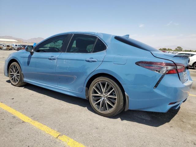 4T1G11AK3PU103039 - 2023 TOYOTA CAMRY SE NIGHT SHADE BLUE photo 2