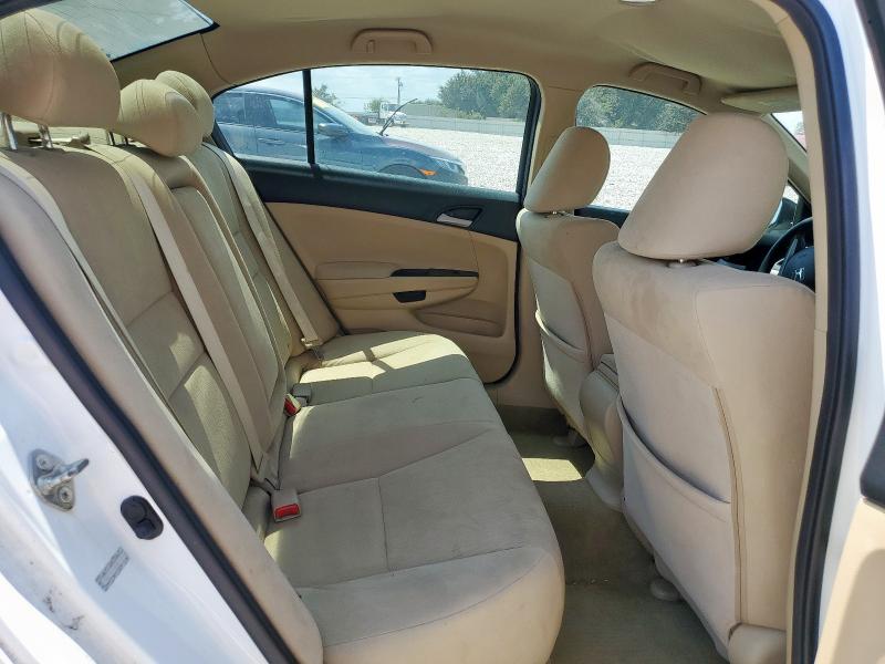1HGCP2F33CA007675 - 2012 HONDA ACCORD LX თეთრი ფოტო 10