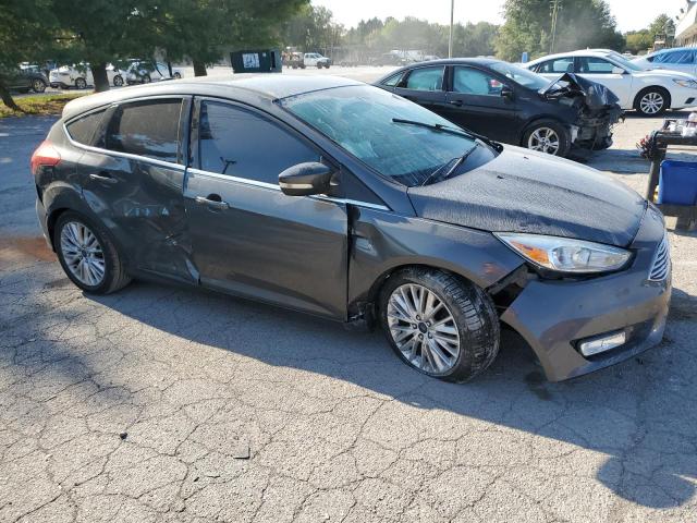 1FADP3N22GL237788 - 2016 FORD FOCUS TITANIUM GRAY photo 4