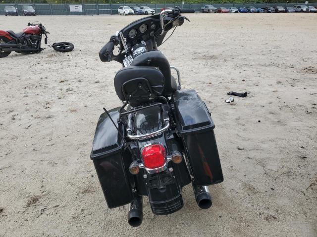 1HD1KB4187Y673092 - 2007 HARLEY-DAVIDSON FLHX შავი ფოტო 4