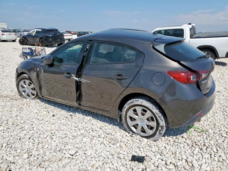 3MZBM1J7XGM307999 - 2016 MAZDA 3 SPORT GRAY photo 2