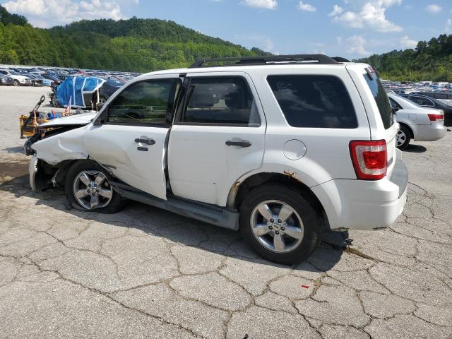 1FMCU93128KD75863 - 2008 FORD ESCAPE XLT WHITE photo 2