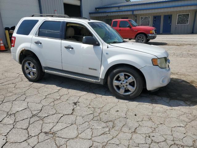 1FMCU93128KD75863 - 2008 FORD ESCAPE XLT WHITE photo 4