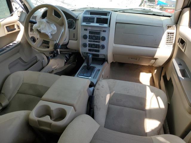 1FMCU93128KD75863 - 2008 FORD ESCAPE XLT WHITE photo 8