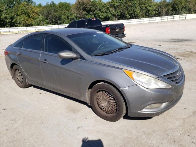 5NPEB4AC3DH647517 - 2013 HYUNDAI SONATA GLS GRAY photo 4