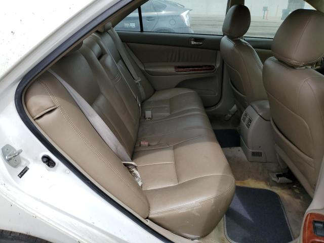JTDBE32K830234238 - 2003 TOYOTA CAMRY LE WHITE photo 10