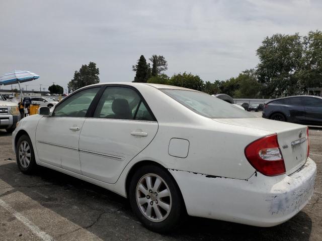 JTDBE32K830234238 - 2003 TOYOTA CAMRY LE WHITE photo 2