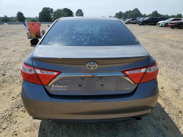 4T1BF1FK1HU366023 - 2017 TOYOTA CAMRY LE GRAY photo 6