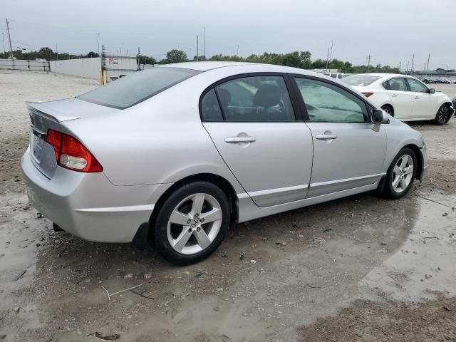 19XFA1F61BE029686 - 2011 HONDA CIVIC LX-S Արծաթագույն լուսանկար 3