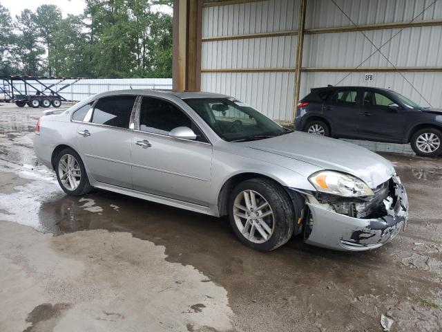 2G1WC5E32D1226898 - 2013 CHEVROLET IMPALA LTZ Grau Foto 4