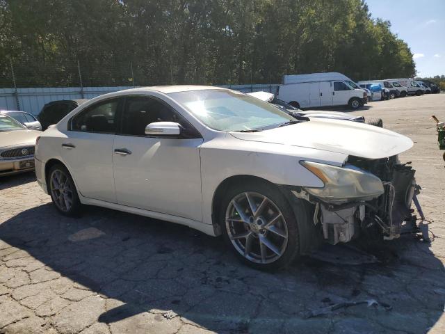 1N4AA5AP6AC831308 - 2010 NISSAN MAXIMA S WHITE photo 4