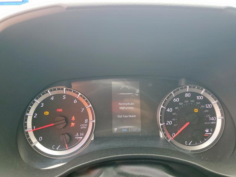 5TDCZRAH5MS529927 - 2021 TOYOTA HIGHLANDER L أسود صورة 9