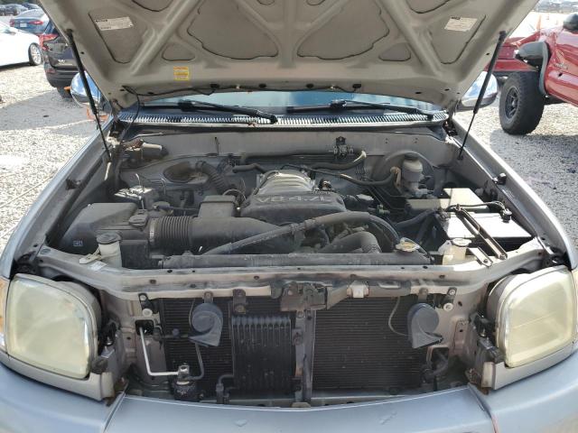 5TBRT34184S441969 - 2004 TOYOTA TUNDRA ACCESS CAB SR5 SILVER photo 11