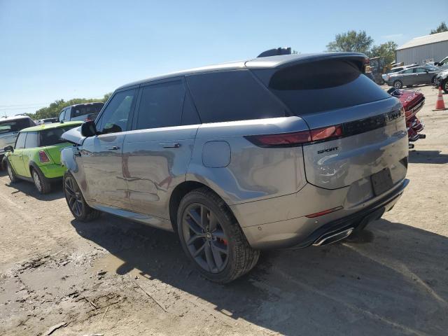 SAL119F48RA174639 - 2024 LAND ROVER RANGE ROVE AUTOBIOGRAPHY GRAY photo 2