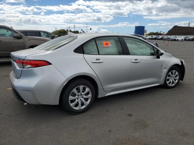 JTDB4MEEXR3026092 - 2024 TOYOTA COROLLA LE SILVER photo 3