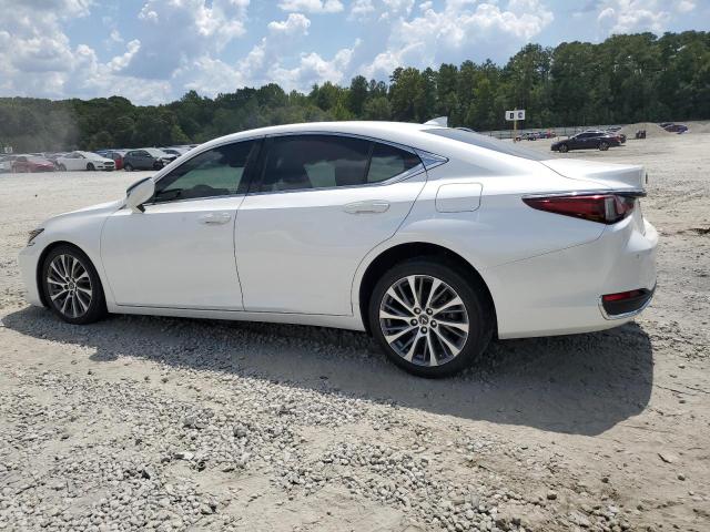 58AD11D18MU007434 - 2021 LEXUS ES 250 BASE WHITE photo 2