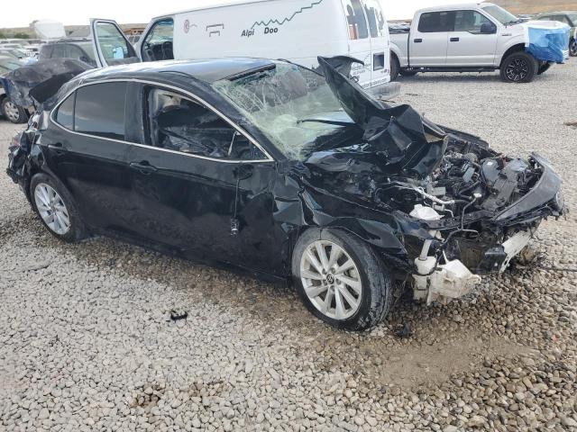 4T1C11AK1NU640651 - 2022 TOYOTA CAMRY LE BLACK photo 4