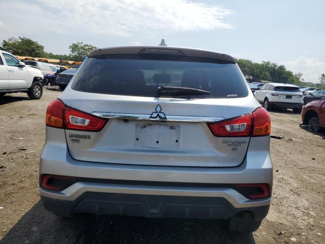 JA4AR3AW7JU014108 - 2018 MITSUBISHI OUTLANDER ES 银色 照片 6