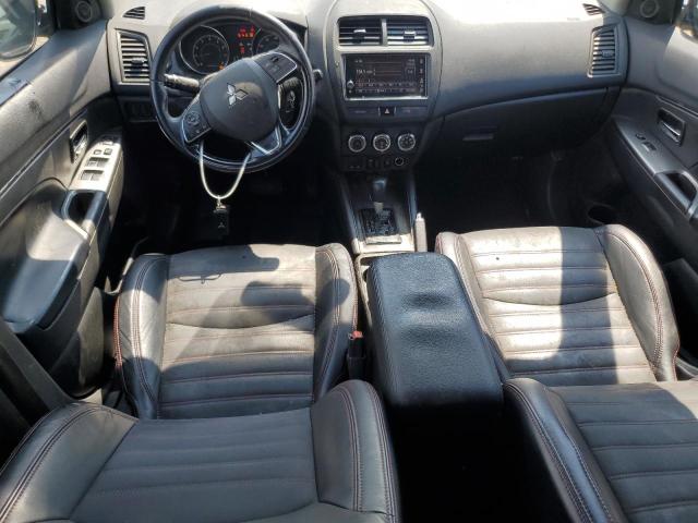 JA4AR3AW7JU014108 - 2018 MITSUBISHI OUTLANDER ES 银色 照片 8