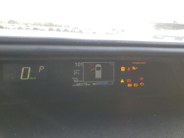 JTDKDTB32J1606952 - 2018 TOYOTA PRIUS C 白色 照片 9