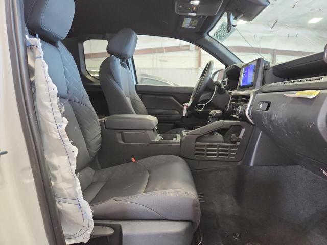 3TYJDAHN2ST024433 - 2025 TOYOTA TACOMA XTRACAB 白色 照片 10