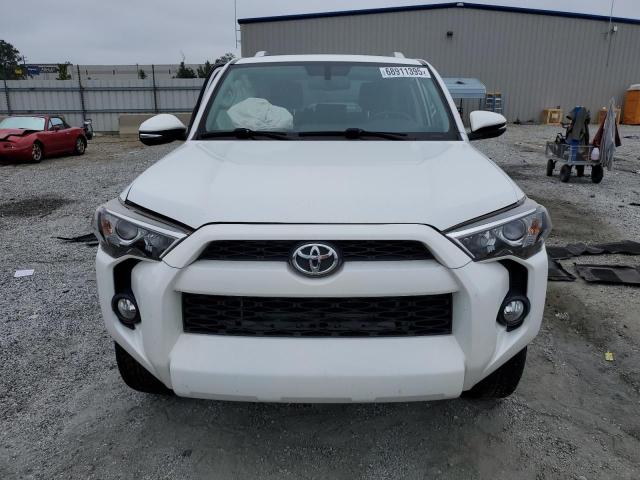 JTEBU5JR9G5383274 - 2016 TOYOTA 4RUNNER SR5/SR5 PREMIUM WHITE photo 5