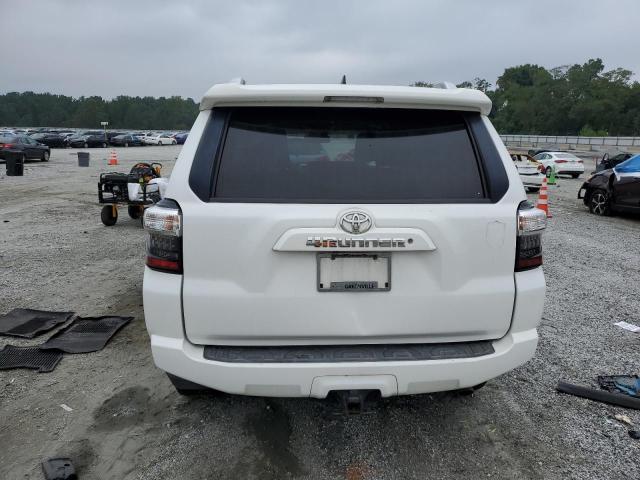 JTEBU5JR9G5383274 - 2016 TOYOTA 4RUNNER SR5/SR5 PREMIUM WHITE photo 6