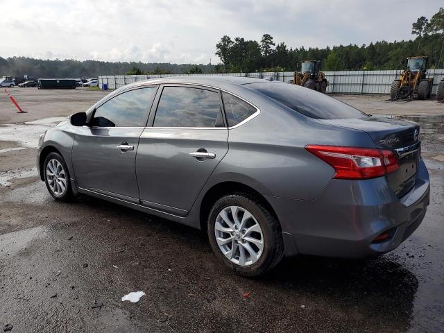 3N1AB7AP8JY212447 - 2018 NISSAN SENTRA S 灰色 照片 2