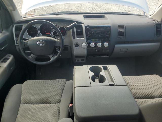 5TFBT54147X008751 - 2007 TOYOTA TUNDRA DOUBLE CAB SR5 SILVER photo 8