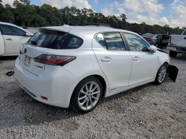 JTHKD5BH4D2147685 - 2013 LEXUS CT 200 WHITE photo 3