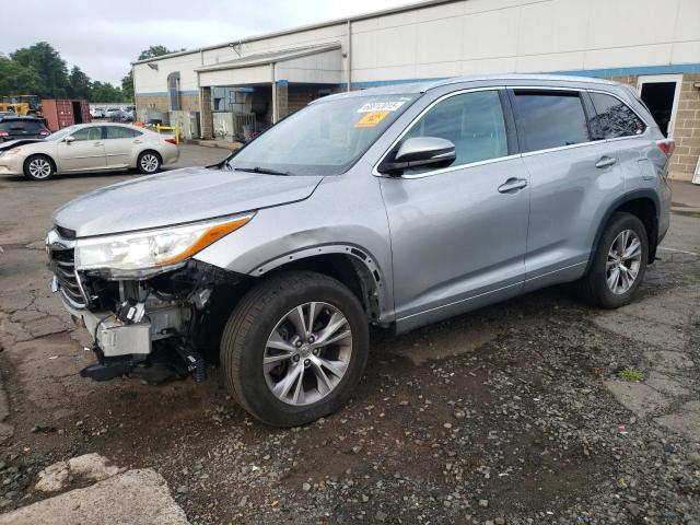5TDJKRFH5FS087495 - 2015 TOYOTA HIGHLANDER XLE 银色 照片 1