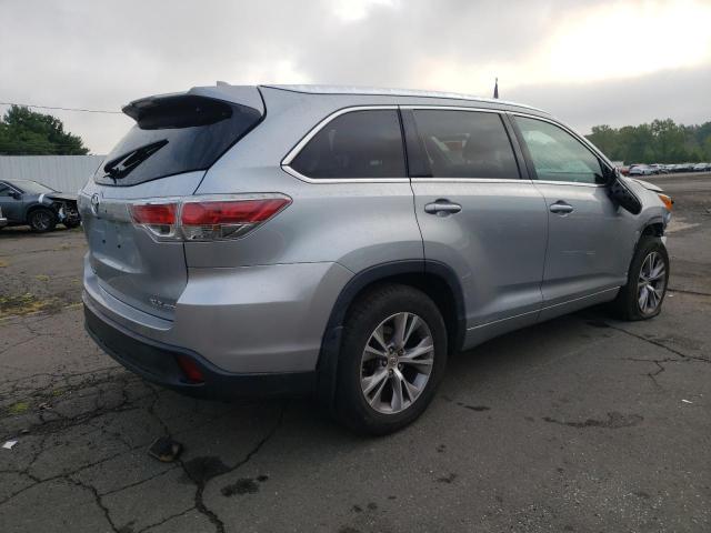 5TDJKRFH5FS087495 - 2015 TOYOTA HIGHLANDER XLE 银色 照片 3
